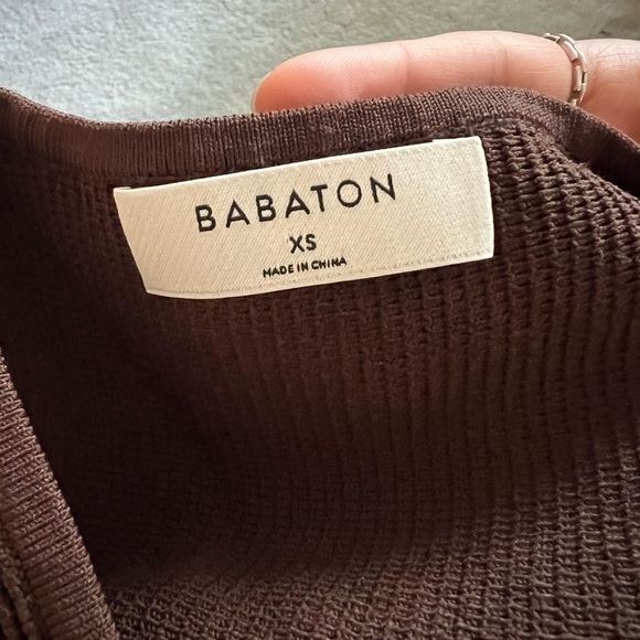 Babaton Brown Ribbed Crop Tank Top - Picture 3 of 4